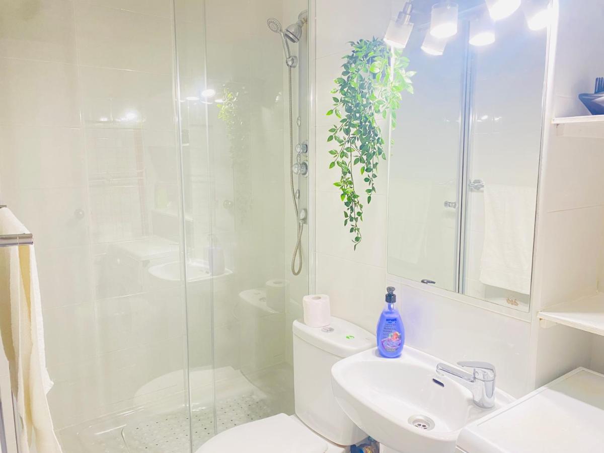 Apartamento Familiar Apartment Madrid Ngoại thất bức ảnh